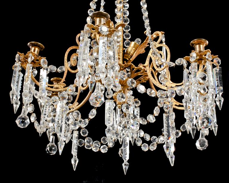 LJUSKRONA, oscariansk, 1800-talets senare del. Höjd 85 cm.