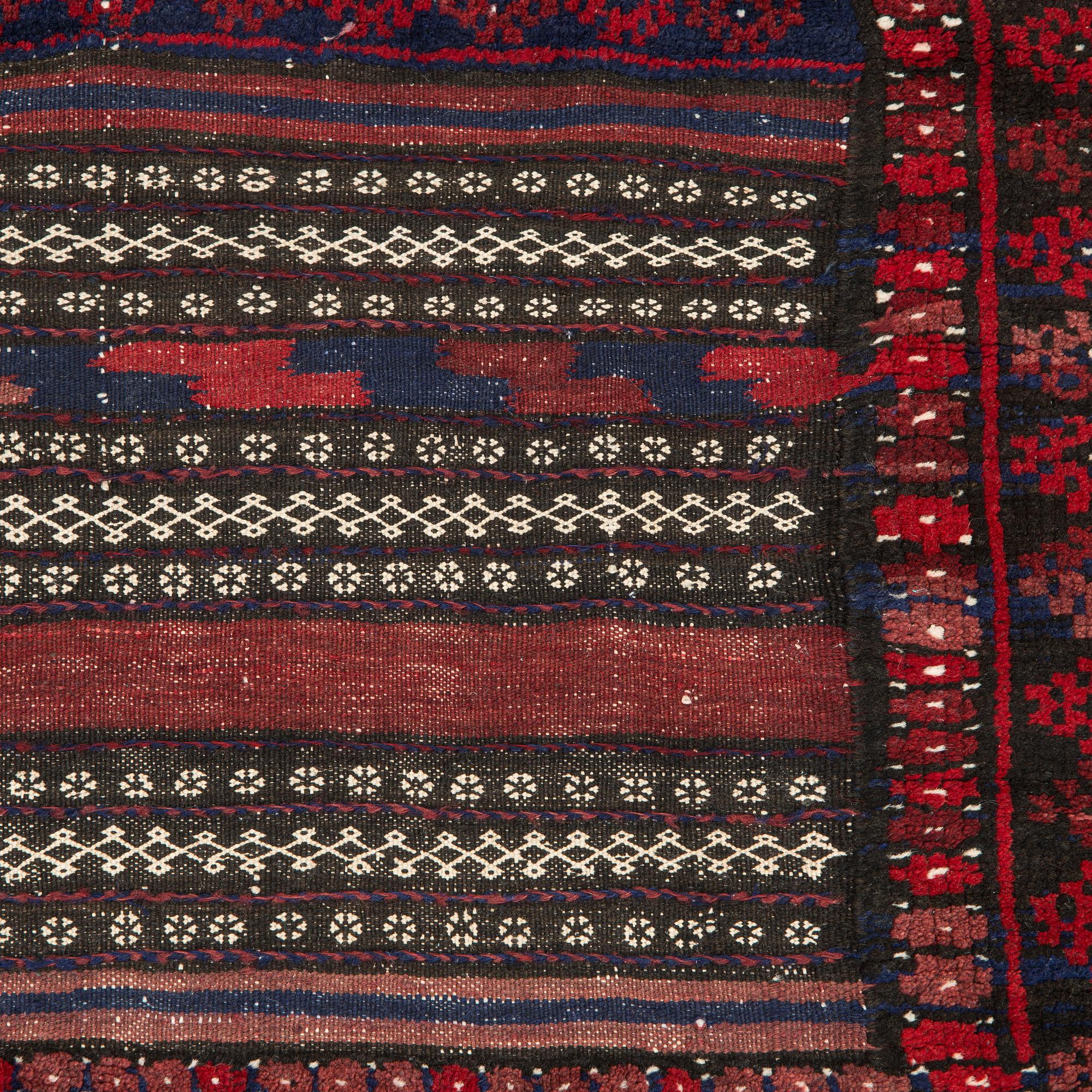 Matta, Baluch Sofreh. Circa 120 x 130 cm.