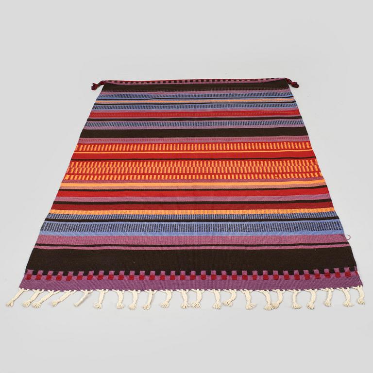 Elsa Montell-Saanio, raanu / seinätekstiili, "Yö tunturissa". Suomi. Noin 180 x 115 cm.