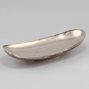 SKÅL, silver, svenska importstämplar, 1900-talets mitt. Vikt 701 g.