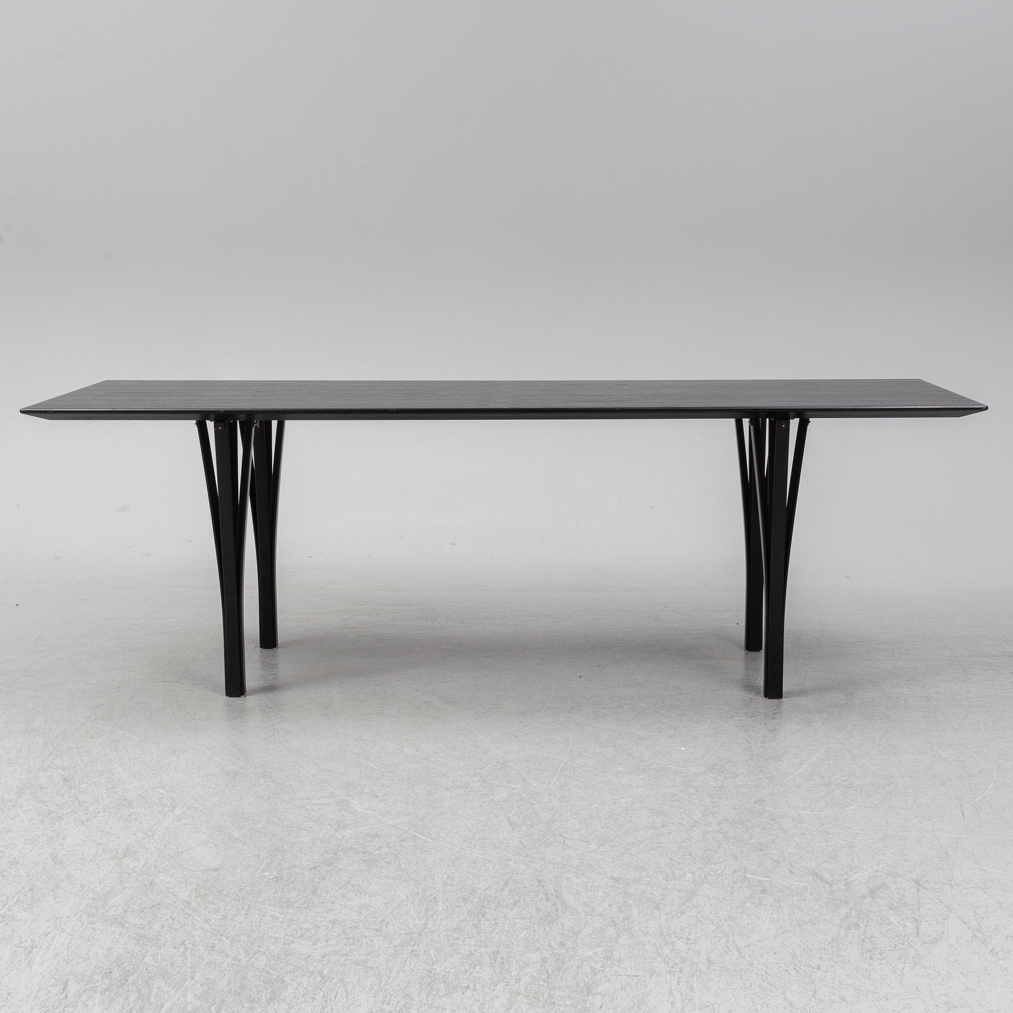 Dinner table by Bruno Mathsson, Fritz Hansen.