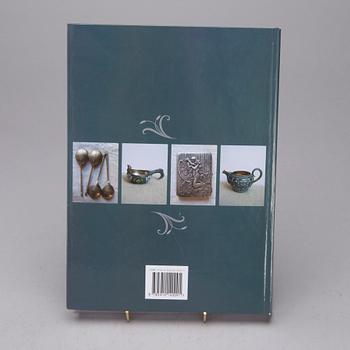 BOK / KATALOG, "Russian Silver Late 19th - early 20th century, Price-catalogue", S:t Petersburg 2010.