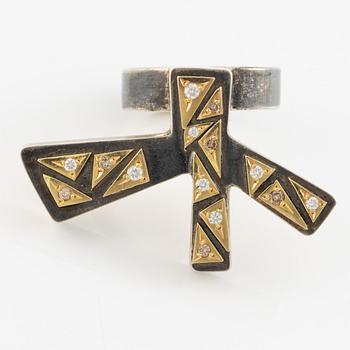 Jan-Christer Lundqvist, ring, sterling silver and gold with brilliant-cut diamonds, Skövde.