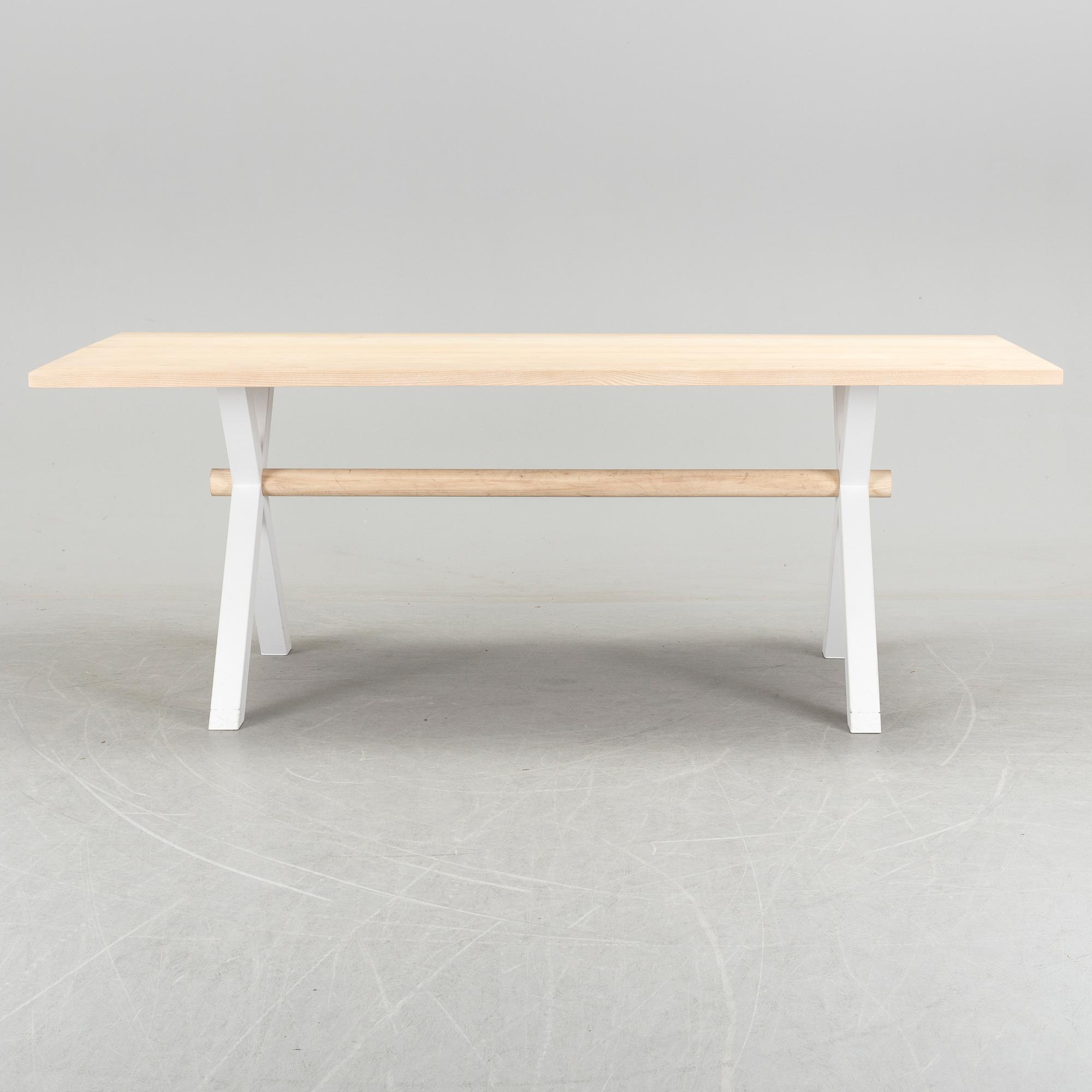 BROBERG & RIDDERSTRÅLE, matbord, "Limbo", Klong, 2000-tal.