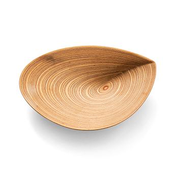 Tapio Wirkkala, a laminated birch plywood dish, Finland 1950s.