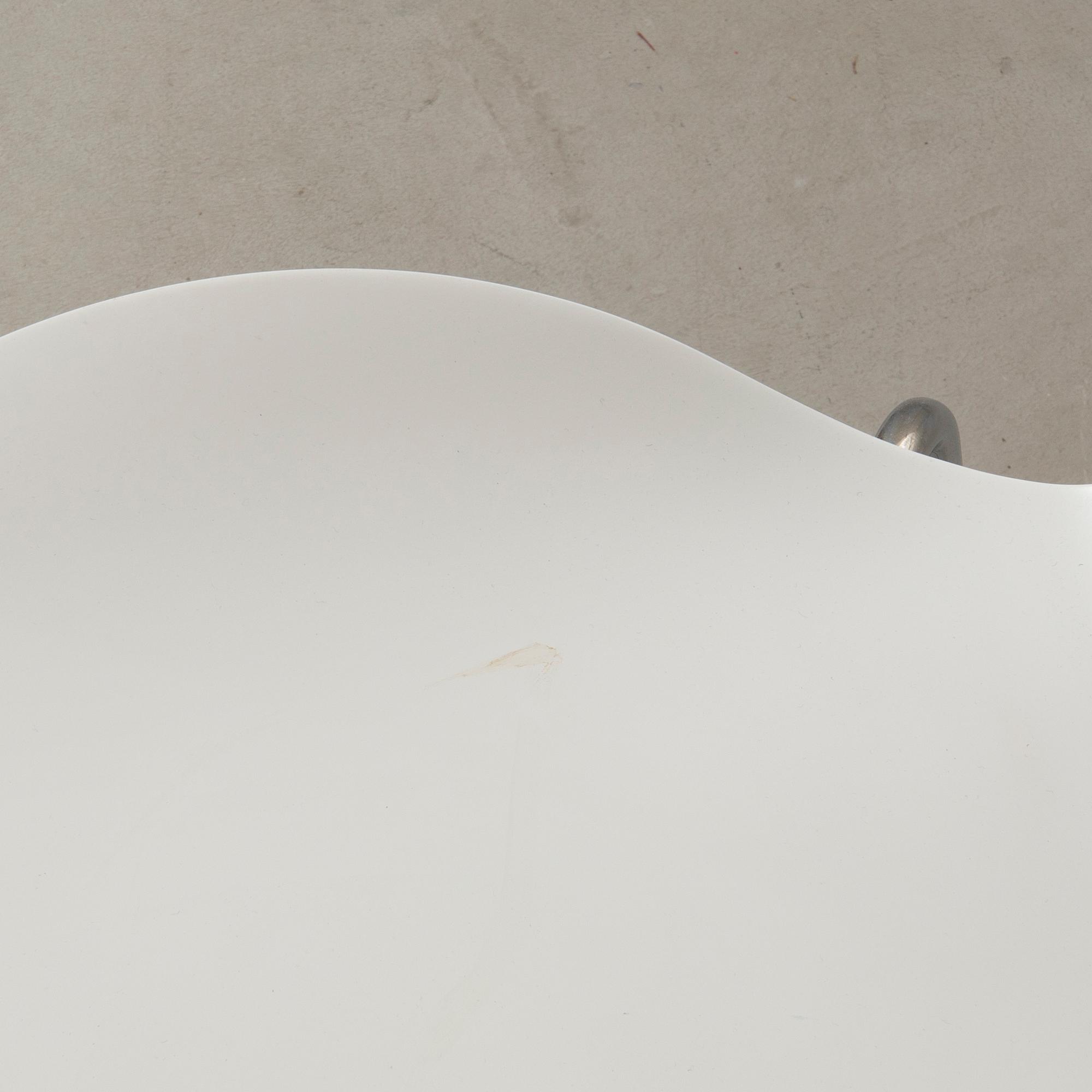 Arne Jacobsen, bar stool, "The Seven" for Fritz Hansen Denmark 2023.
