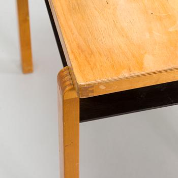 Alvar Aalto, bord, modell 86 för O.Y. Huonekalu- ja Rakennustyötehdas A.B. 1940-tal.