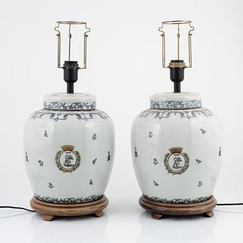 A pair of ceramic table lights, modern manufacturing.