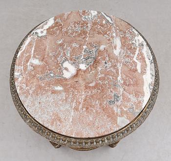 BORD, Louis Seize-stil, 1900-talets första hälft.