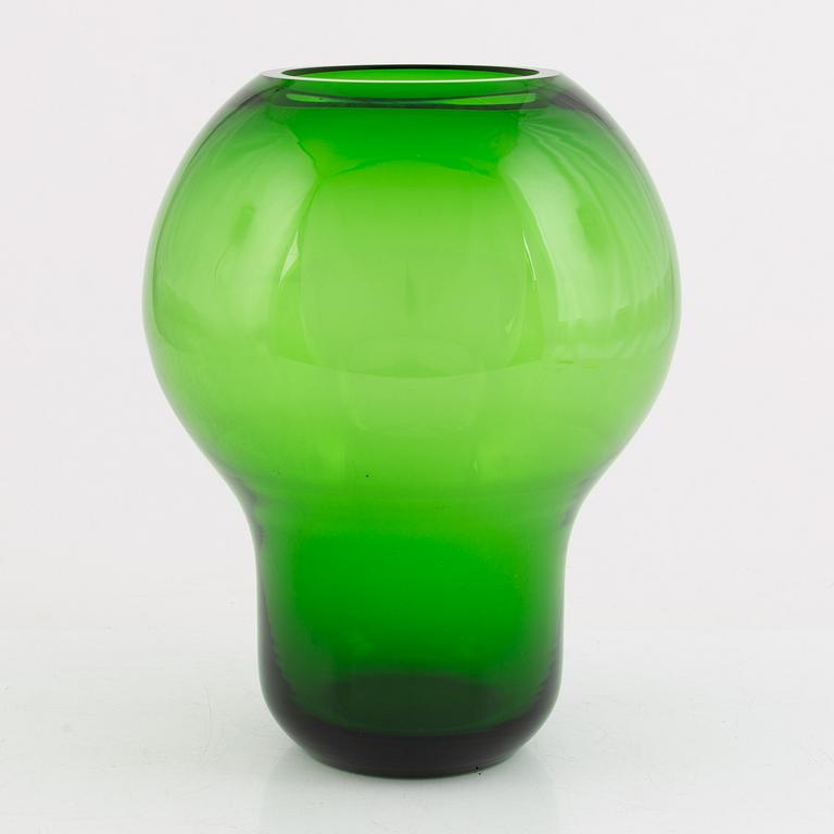 Claesson Koivisto Rune, an 'Anemone' vase, Gallry Pascale, 2011, limited edition.