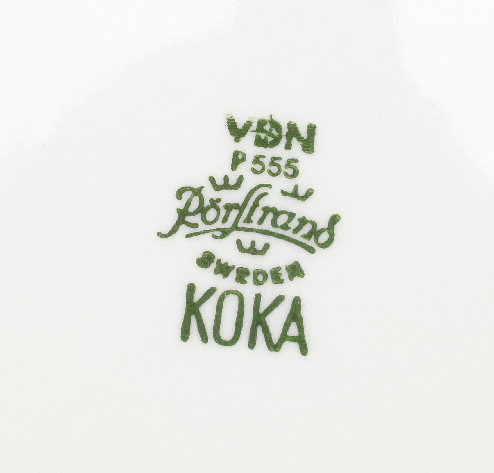 SERVISDELAR, 106 st, porslin, "Koka Blå", Hertha Bengtsson, Rörstrand, 1900-tal.