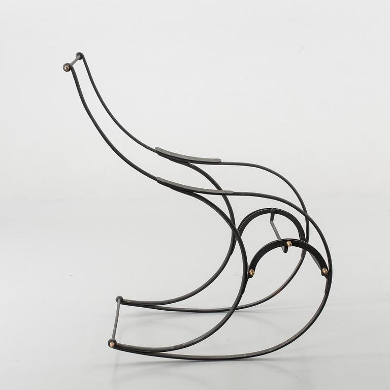 19TH CENTURY ROCKING CHAIR.