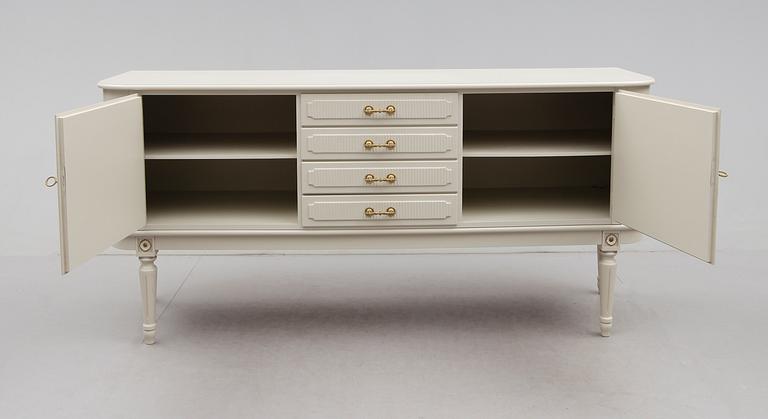 SIDEBOARD, gustaviansk stil, 1900-talets andra hälft.