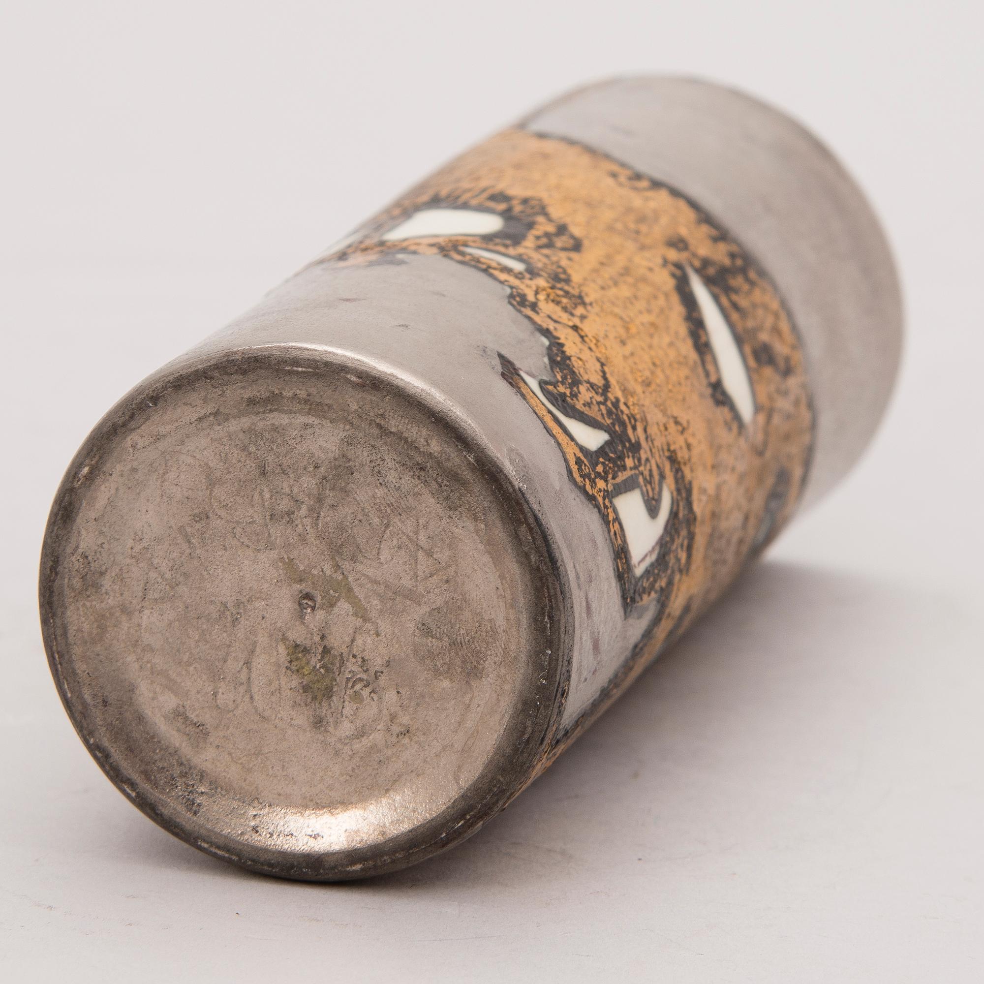 TOINI MUONA, maljakko, keramiikkaa, signeerattu TM. Arabia.