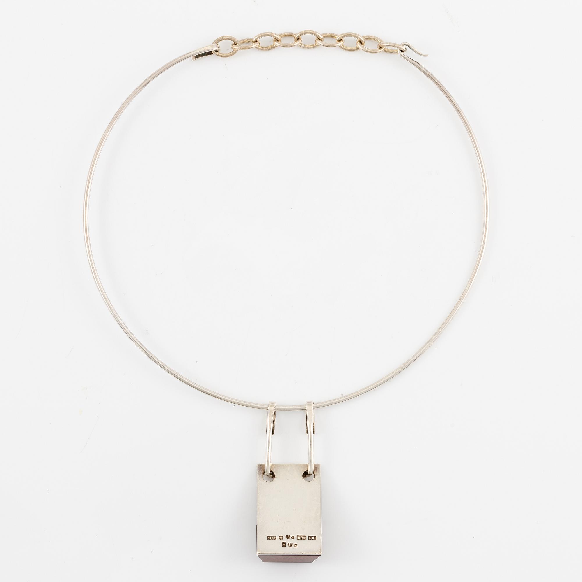 Sigurd Persson, a necklace, silver with red stone (likely jasper), Stockholm 1981.