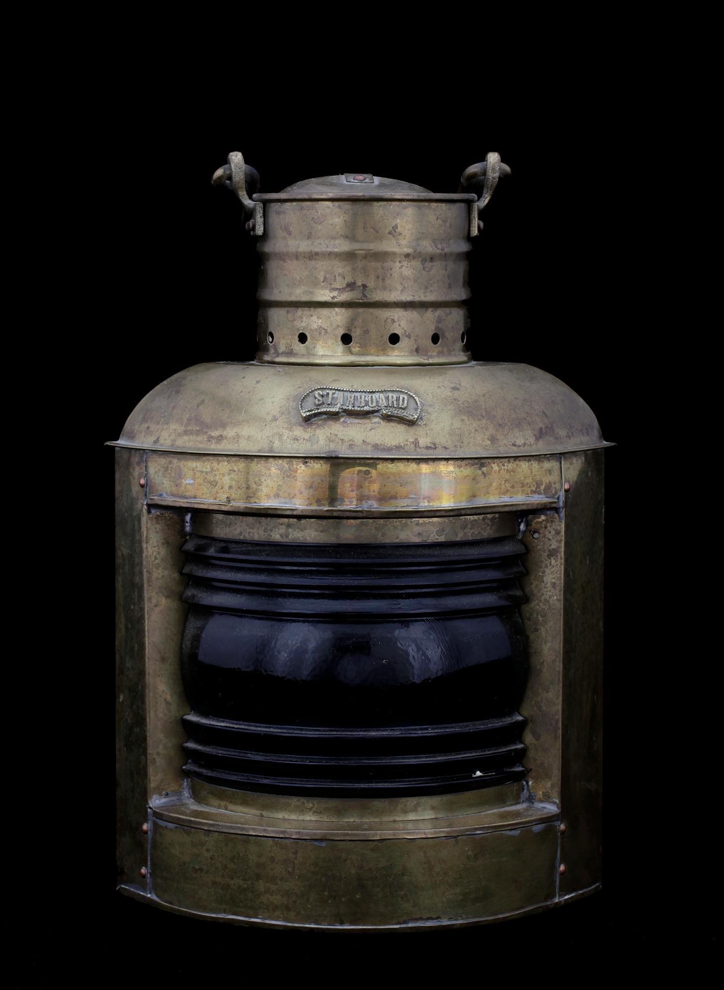 STYRBORDSLANTERNA, Birmingham. 1900-tal.