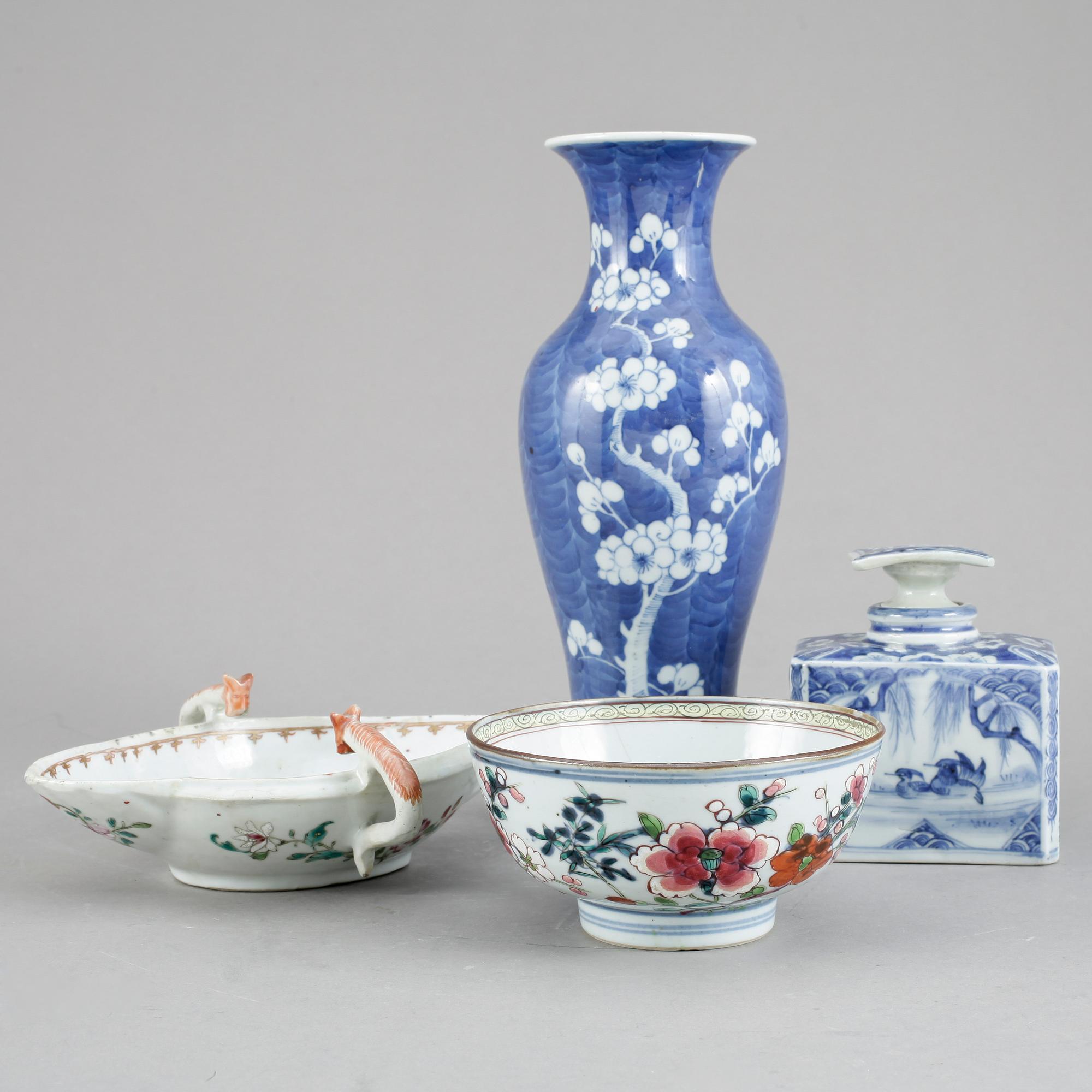 SAMLING PORSLIN, 4 delar, Kina, sen Qing dynasti.