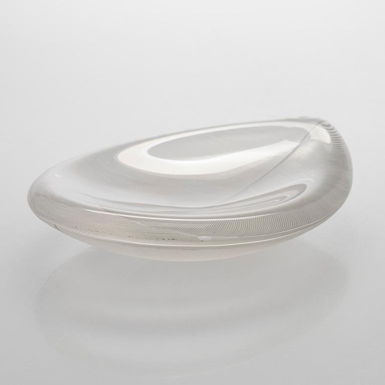 Tapio Wirkkala, malja, "Lehti", signeerattu Tapio Wirkkala Iittala -57.