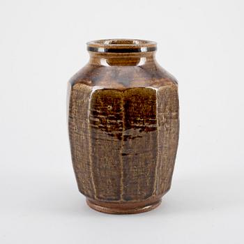 VAS, keramik. Troligen Seijiro Takeuchi, Japan. 1900-talets tredje kvartal.