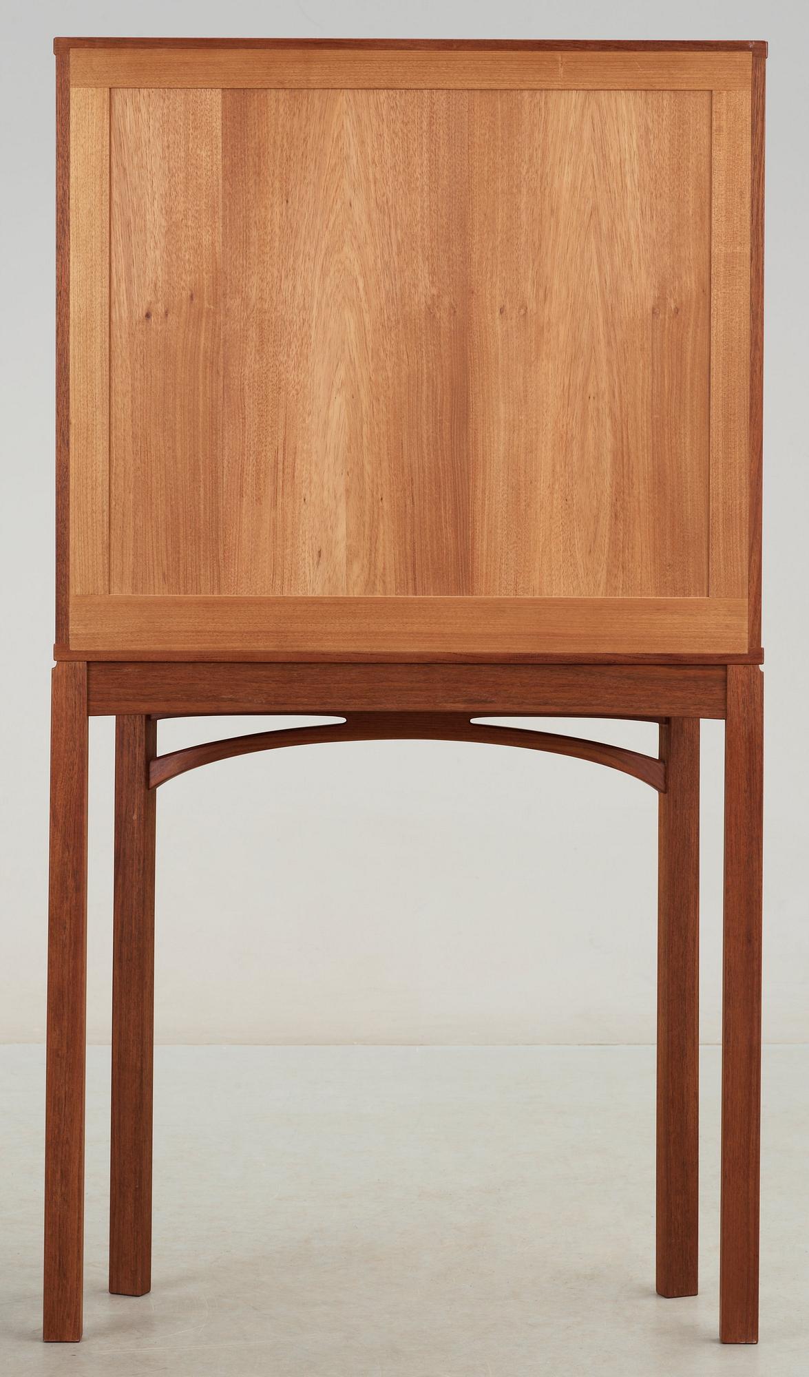 JAMES KRENOV, vitrinskåp, ca 1970.