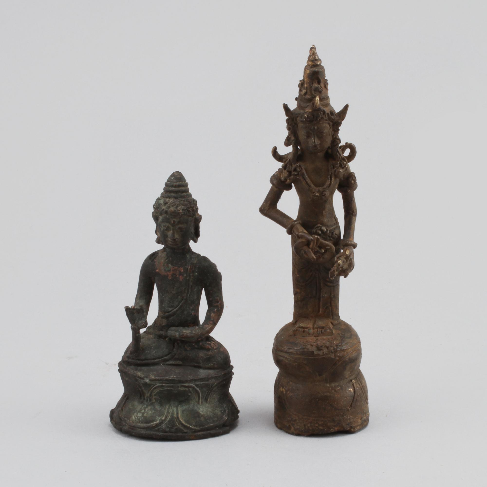MINIATYRER, 2 st, patinerad brons samt metall, Asien, 1800/1900-tal.