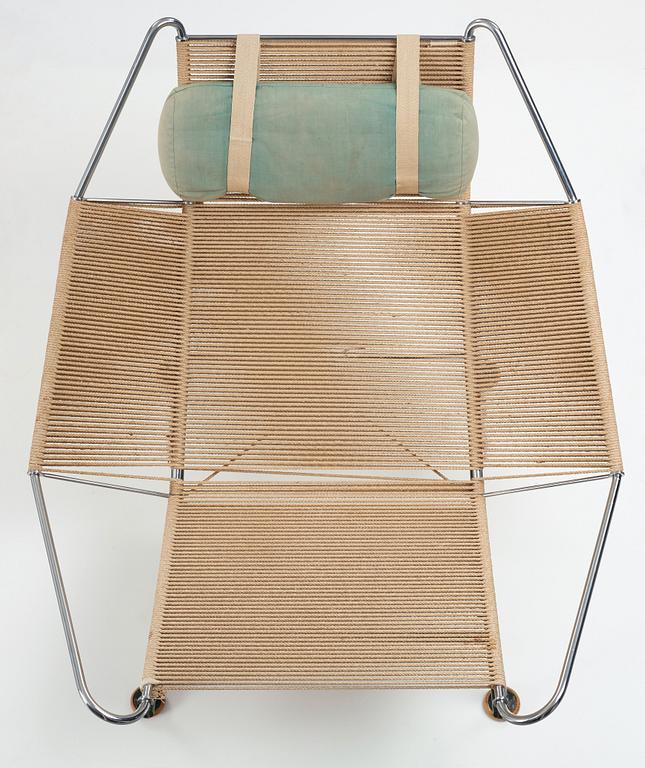 Hans J. Wegner, a 'Flag Halyard' easy chair, Getama, Denmark.