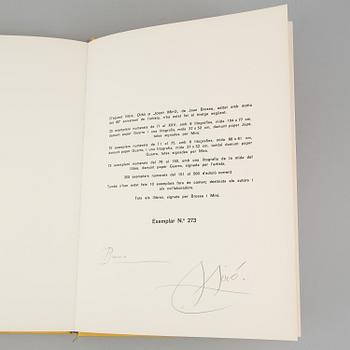 BOOK, "ODA A JOAN MIRÓ", Joan Brossa, signed by Joan Miró and Joan Brossa.