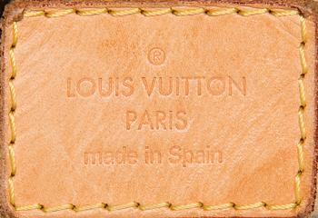 LAUKKU, "Artsy", Louis Vuitton.