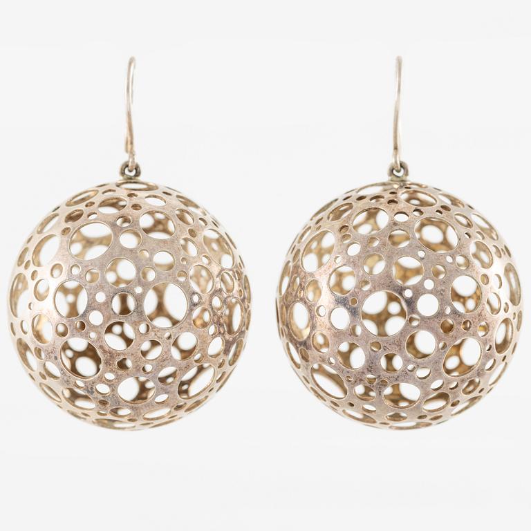 Liisa Vitali, earrings, "Ladybug", silver.