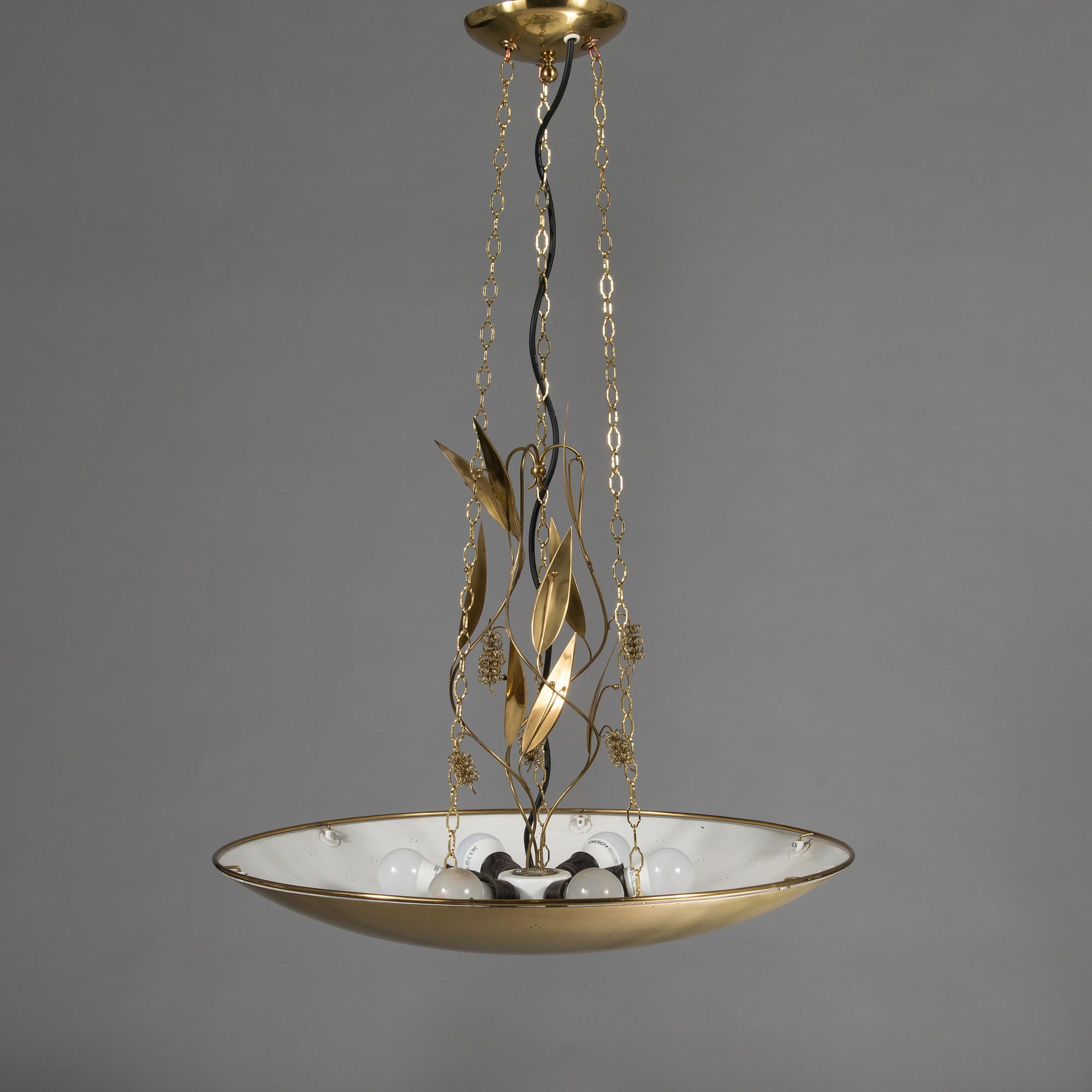 Paavo Tynell, a mid-20th century chandelier for Idman.