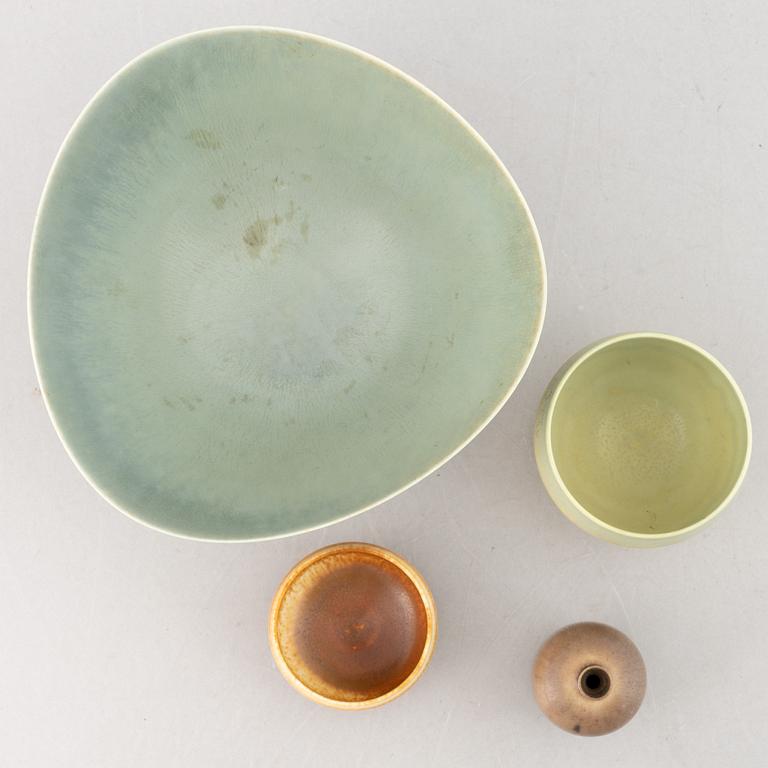 Berndt Friberg, a group of three stoneware bowls and a vase, Gustavsberg Studio.