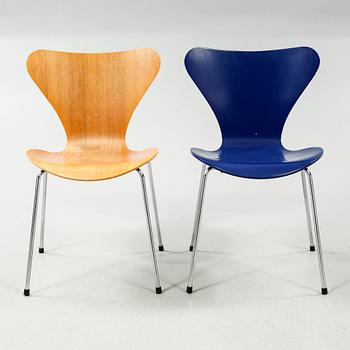 Three "Seven" chairs, designed by Arne Jacobsen for Fritz Hansen, made 2000 and 2002.