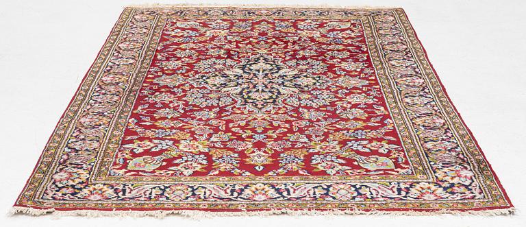 Rug, oriental, approx. 236 x 158 cm.