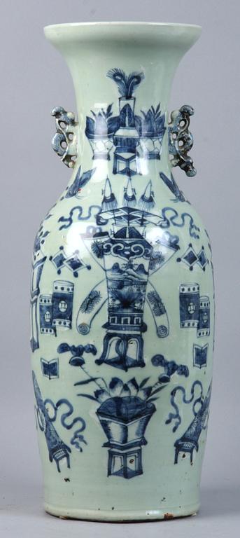 GOLVURNA, porslin, Kina, 1800-tal.