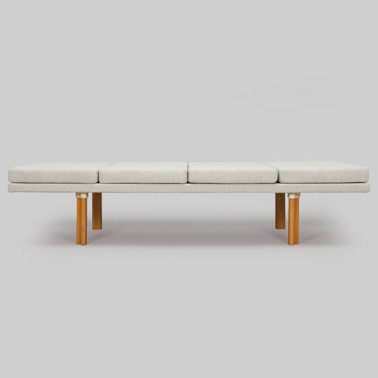Alvar Aalto, penkki, O.Y. Huonekalu- ja Rakennustyötehdas A.B. 1962.