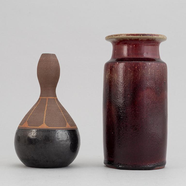 Rolf Palm, a set of two stoneware vases and three stoneware bowls.
