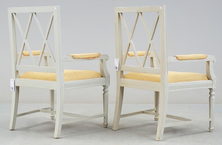 KARMSTOLAR, ett par, 1800-tal.