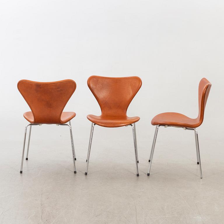 ARNE JACOBSEN, 6 st, "Sjuan", Fritz Hansen.