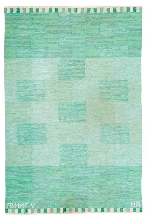 CARPET. "Muren, grön, kall". Flat weave. 245,5 x 163 cm. Signed AB MMF V MR.