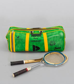 SPORTBAG "BJÖRN BORG PLAYS DONNAY" and two tennis racket, 1970's.