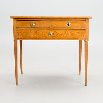 A LADYS WRITNG DESK, Swedish late 18th century, gustavian.