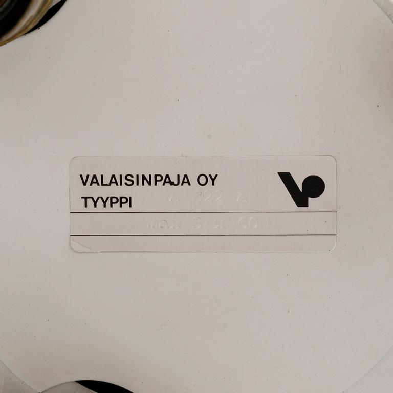 ALVAR AALTO, A late 20th century ceiling lamp A622A, manufacturer Valaisinpaja Oy, Finland.