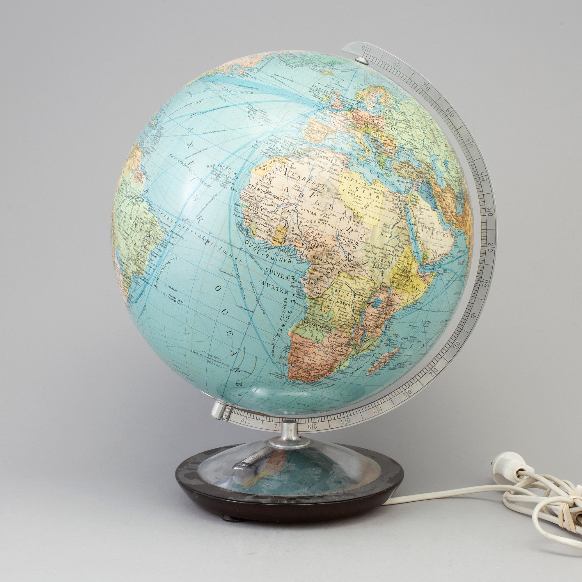 JORDGLOB MED BELYSNING, 1900-talets andra hälft.