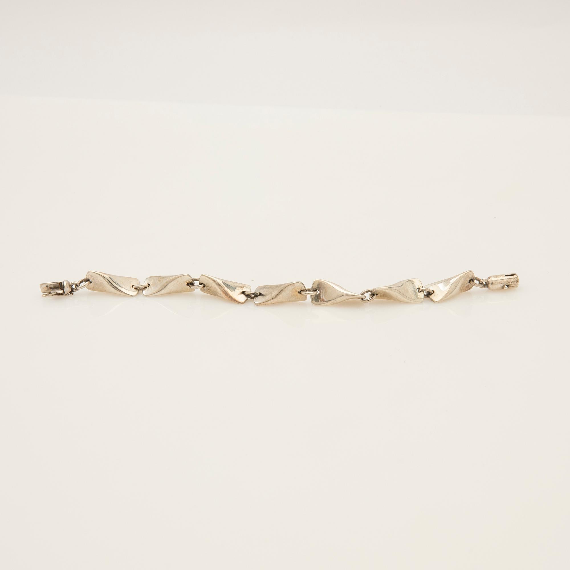 Georg Jensen, Bracelet, sterling silver, model 104B, Denmark.