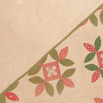 BRUDTÄCKE, lapptäcke, ca 273,5 x 245 cm, USA omkring 1900.