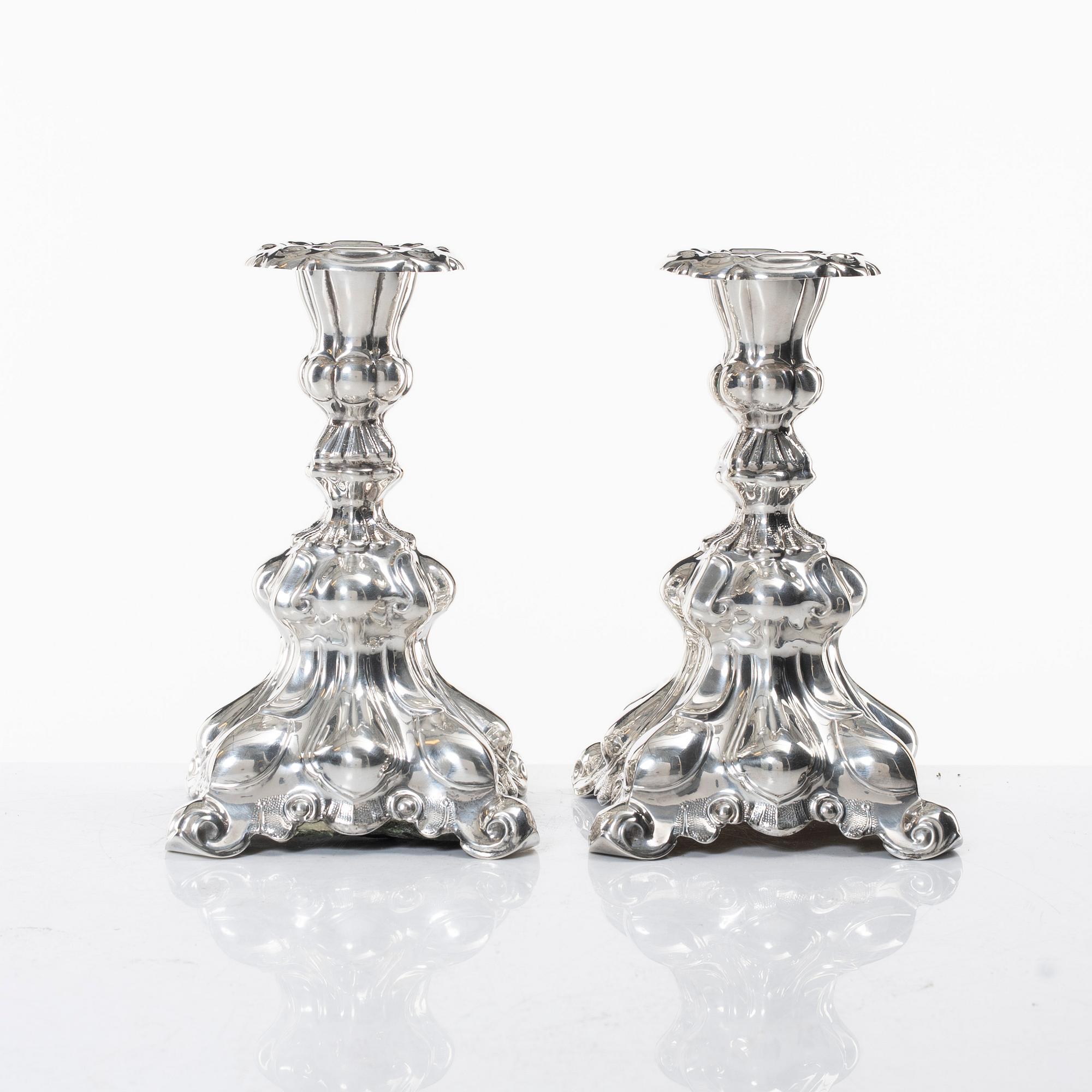 A pair of Swedish silver candelsticks, a pair of silver, mark of Tenn & Silver Ab, Gothenburg 1954.