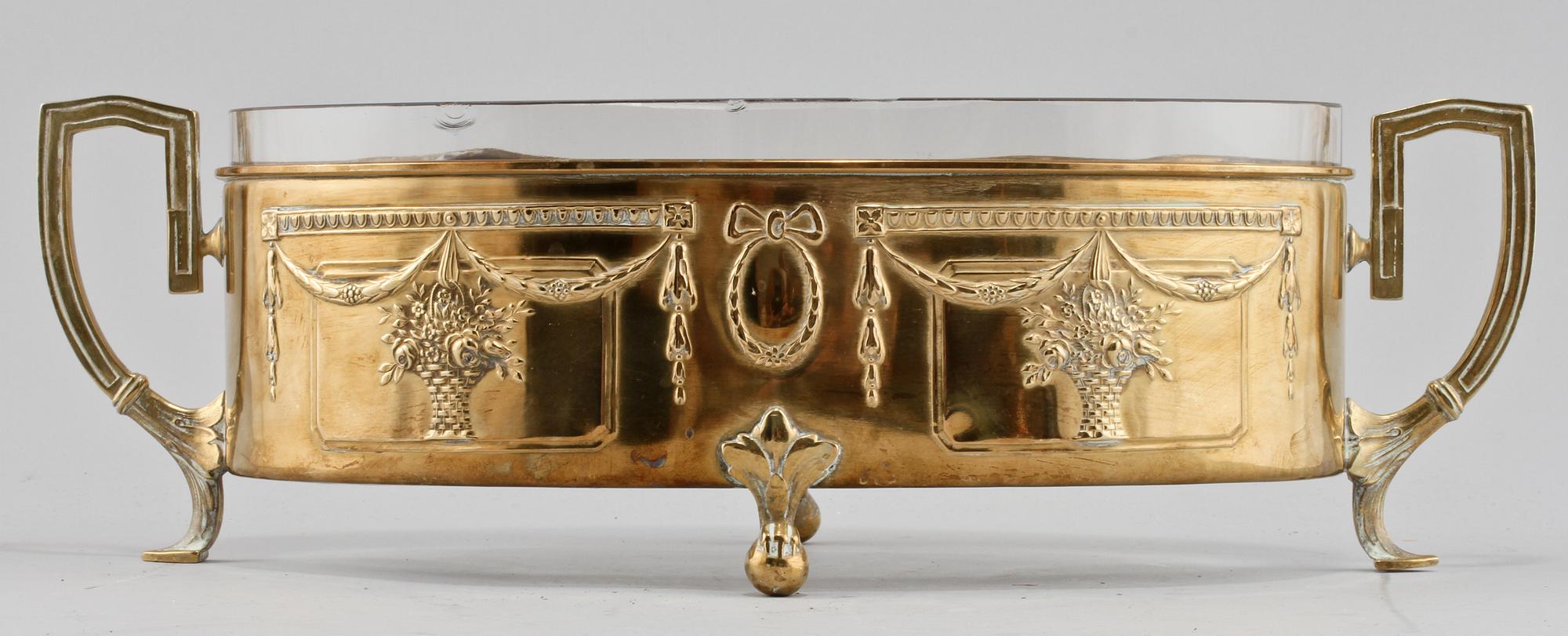JARDINIERE, gulmetall och glas, gustaviansk stil, tidigt 1900-tal.