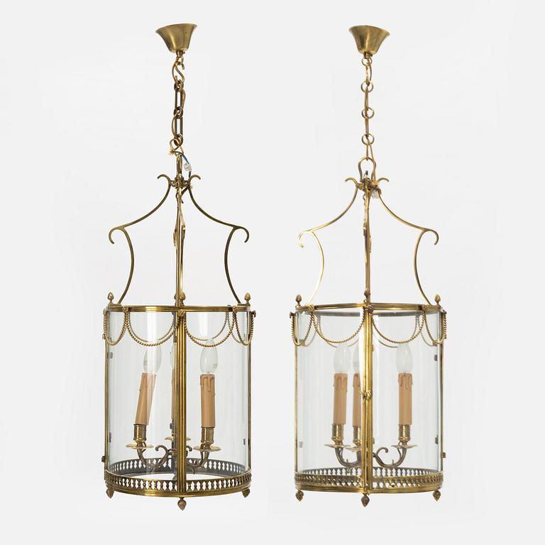 A pair of Gustavian style lanterns, late 20th century.