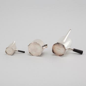 KAFFESERVIS, 3 delar, silver, C F Carlman, Stockholm, 1937 och 1945.