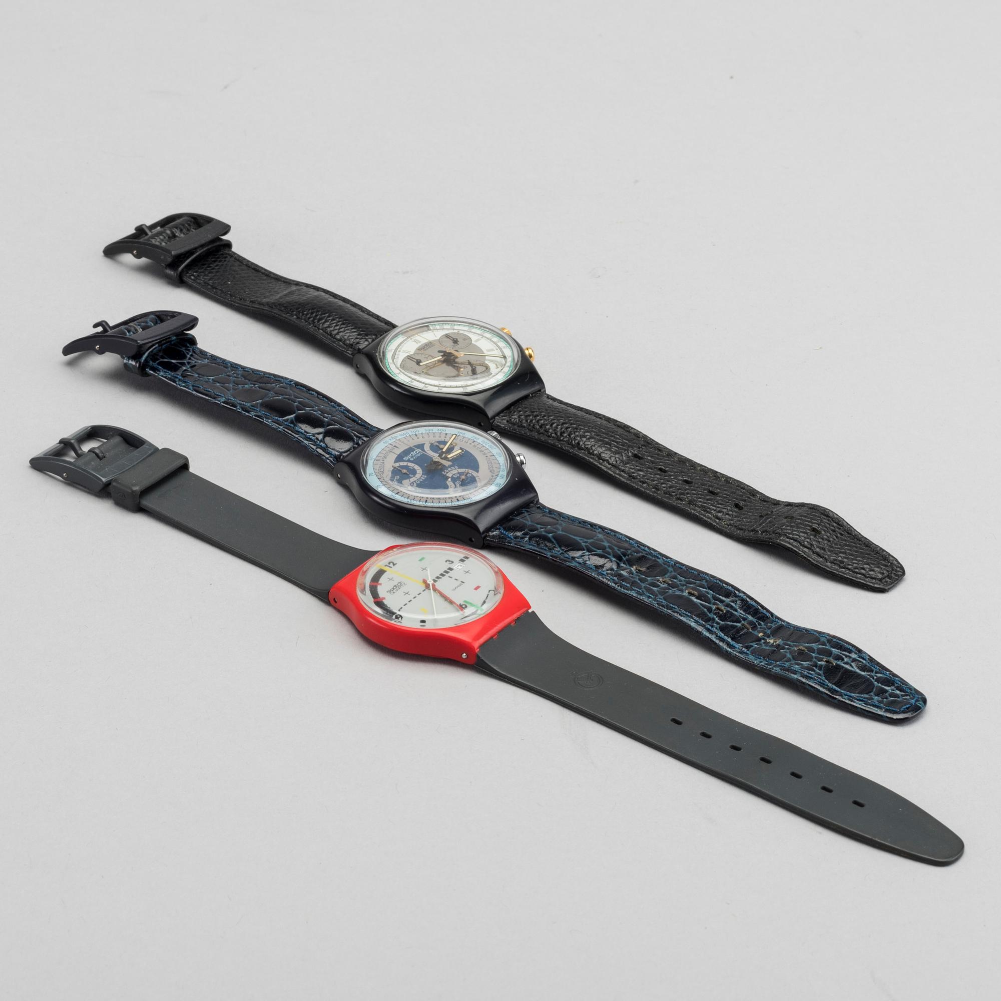 ARMBANDSUR, 3 st, samt en BOK, SWATCH.